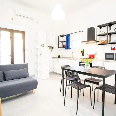 Les House - 1 By Tuscanywego Apartment